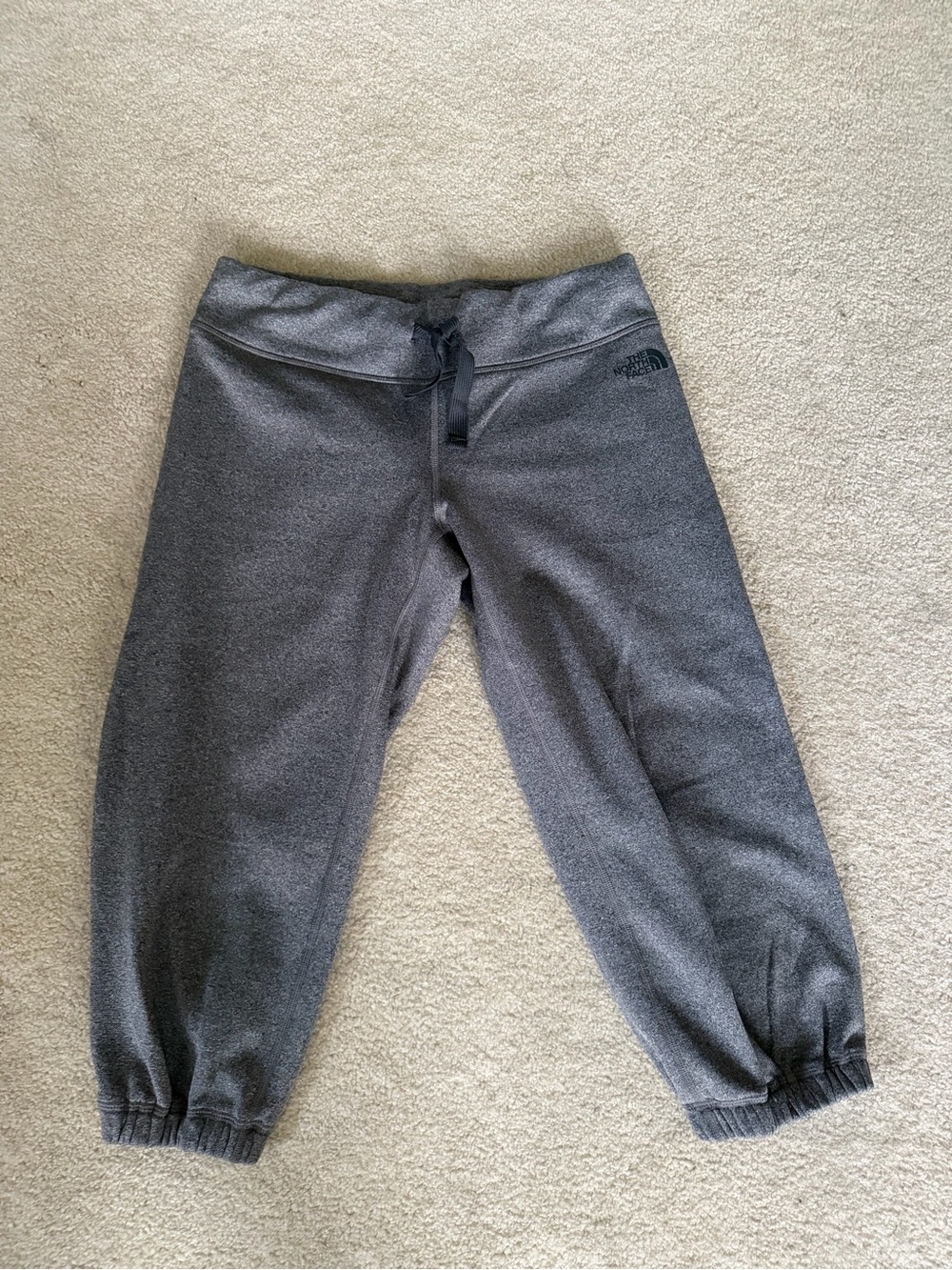 The North Face Women’s Capri CroppedCharcoal Gray Fleece Joggers with Drawstring